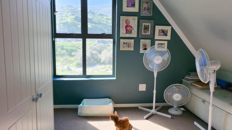 6 Bedroom Property for Sale in Fish Hoek Western Cape